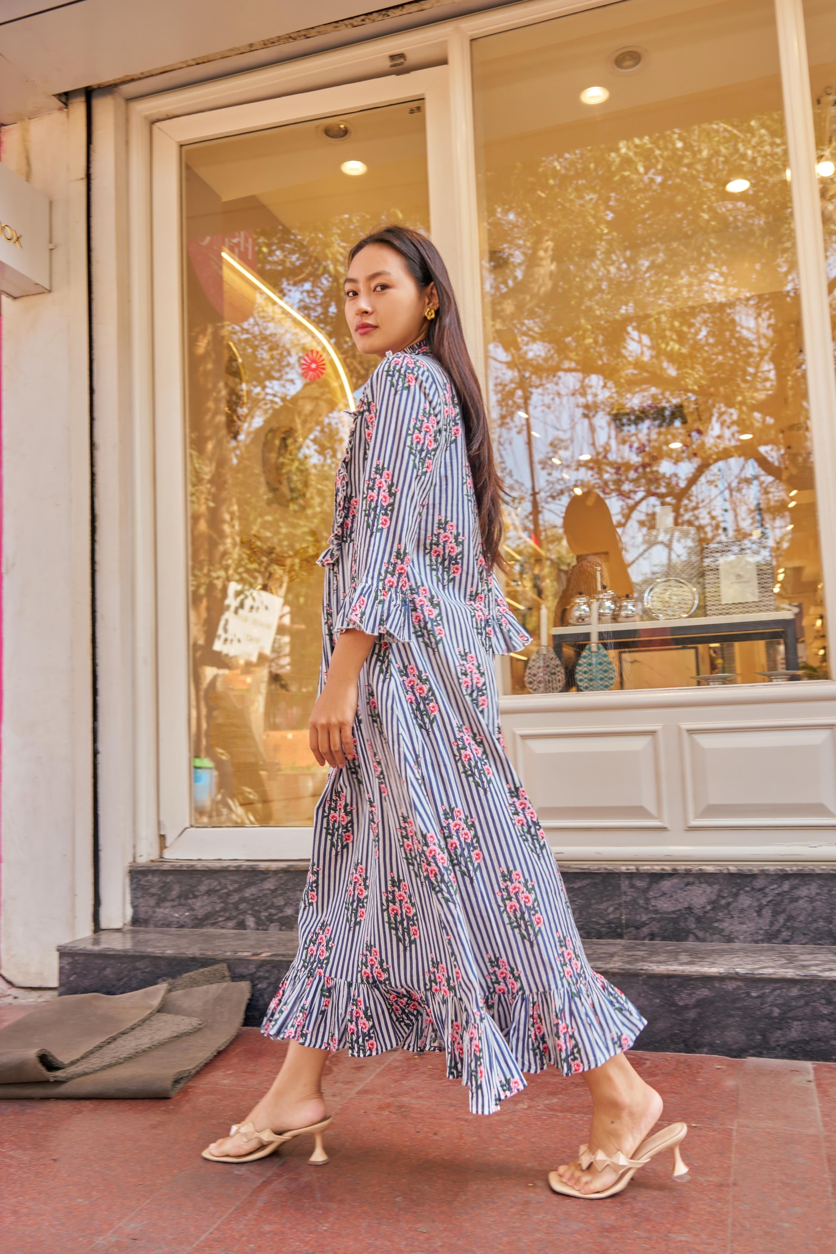 FLORAL DRESS